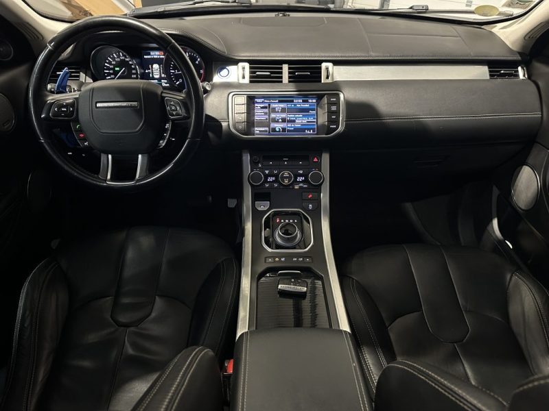 LAND ROVER RANGE ROVER EVOQUE 2.2 Td4 150ch BVA PRESTIGE - TOIT PANO / CAMERA / MERIDIAN