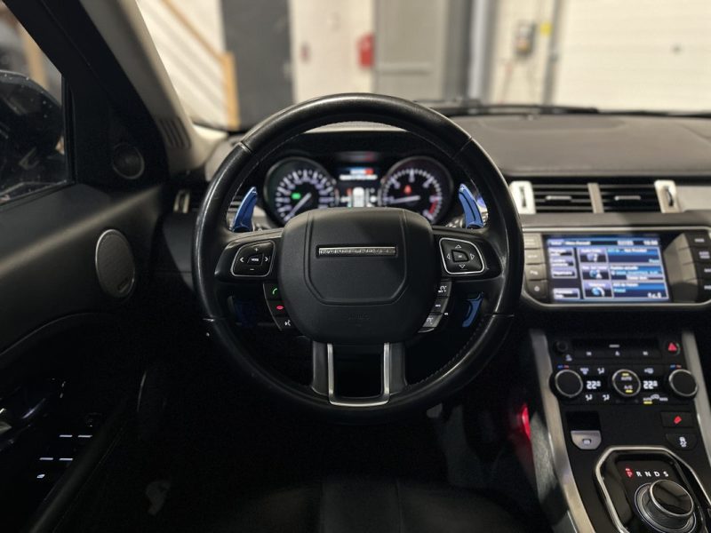 LAND ROVER RANGE ROVER EVOQUE 2.2 Td4 150ch BVA PRESTIGE - TOIT PANO / CAMERA / MERIDIAN