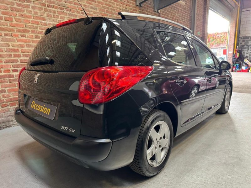 PEUGEOT 207 SW 1.4 ESSENCE 73 CV ACTIVE 2010