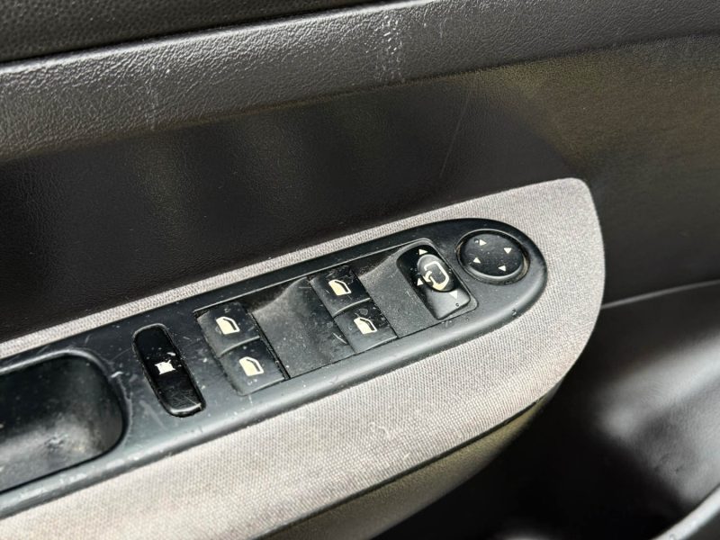 PEUGEOT 307 2.0 HDI 90CH XT PACK 