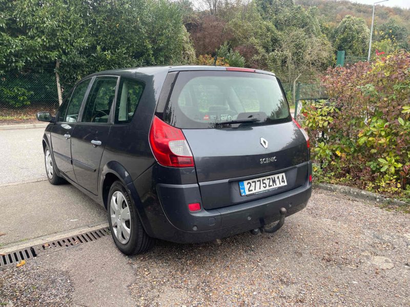 RENAULT SCENIC II  1.9DCI 130CH  2008