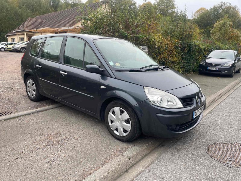 RENAULT SCENIC II  1.9DCI 130CH  2008