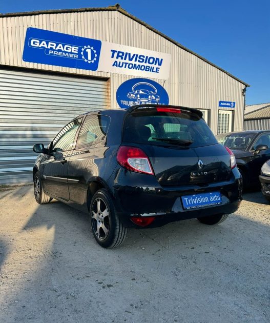 RENAULT CLIO  2009
