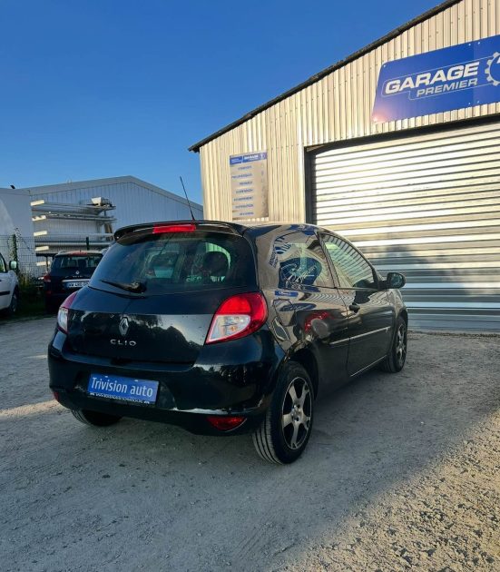RENAULT CLIO  2009