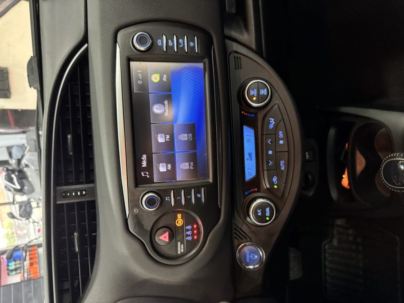 TOYOTA YARIS 100H FRANCE 5P 2018