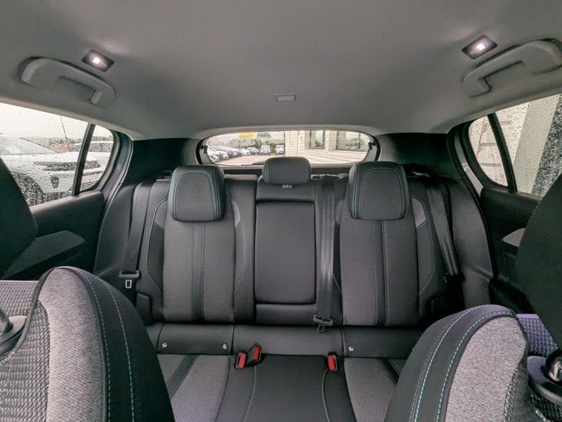 Peugeot 308 1.5 BlueHDi S&S - 130 BV EAT8 III BERLINE Allure