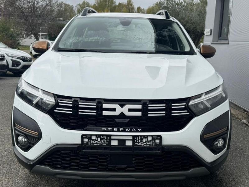 Dacia Sandero 1.0 TCe - 90 BV CVT 24 III BERLINE Stepway Extrême