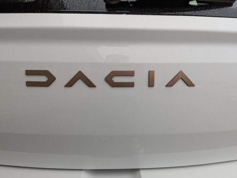 Dacia Sandero 1.0 TCe - 90 BV CVT 24 III BERLINE Stepway Extrême