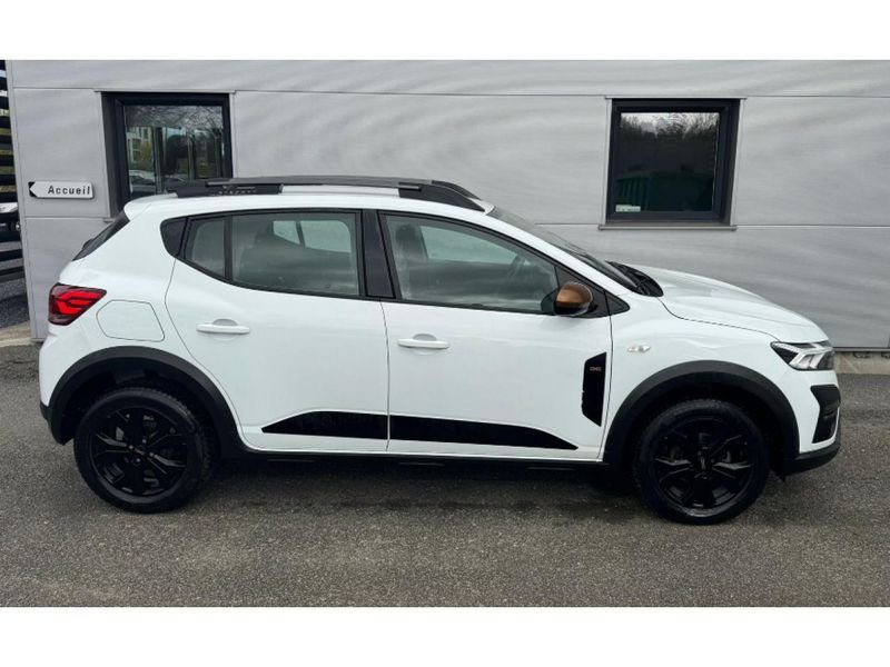 Dacia Sandero 1.0 TCe - 90 BV CVT 24 III BERLINE Stepway Extrême