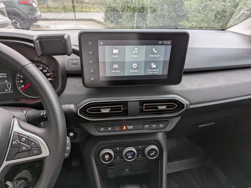 Dacia Sandero 1.0 TCe - 90 BV CVT 24 III BERLINE Stepway Extrême