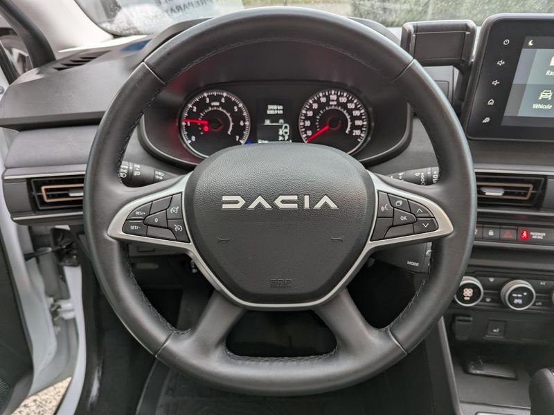 Dacia Sandero 1.0 TCe - 90 BV CVT 24 III BERLINE Stepway Extrême