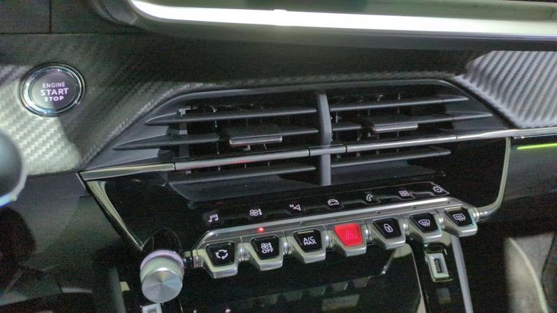 Peugeot 208 Puretech 100 s&s bvm6 gt