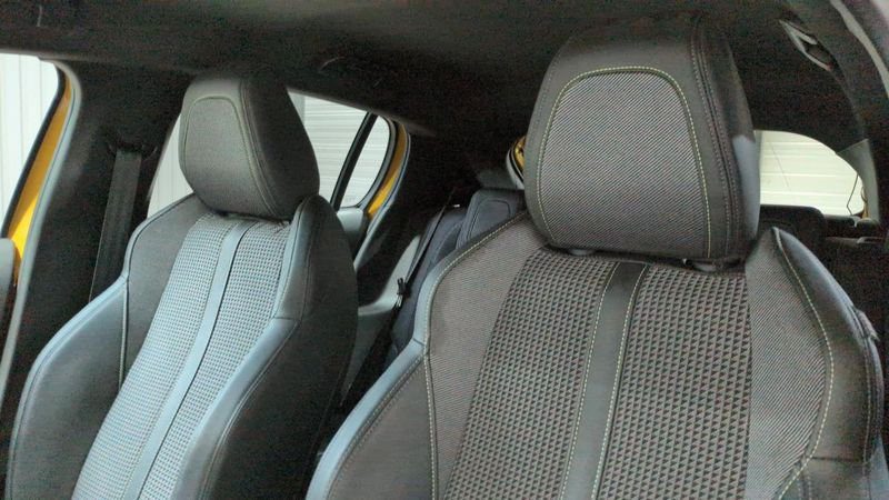 Peugeot 208 Puretech 100 s&s bvm6 gt