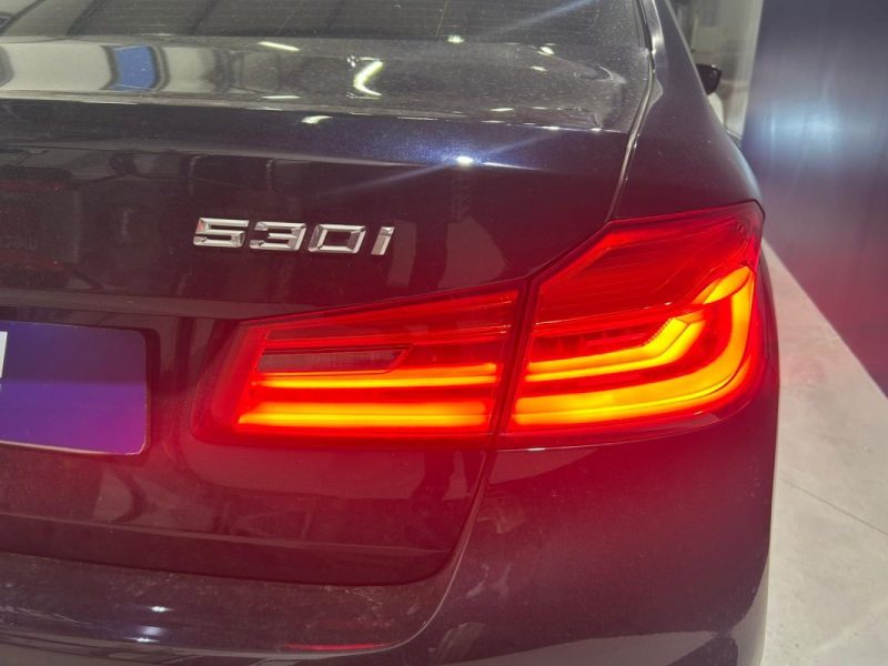 BMW SERIE 5 530I 252 CH BVA8 PACK M / BMW PREMIUM SELECTION / ENTRETIEN COMPLET BMW