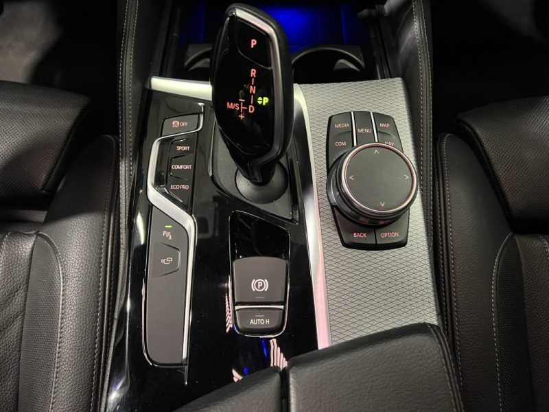 BMW SERIE 5 530I 252 CH BVA8 PACK M / BMW PREMIUM SELECTION / ENTRETIEN COMPLET BMW
