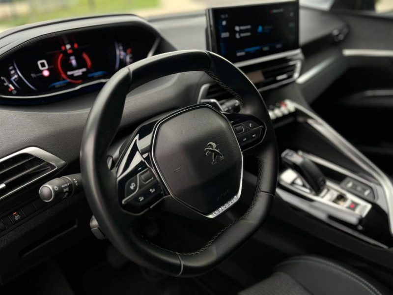 Peugeot 5008 1.5 BlueHDi 130 Allure Pack EAT8 • 7 Places • 2022