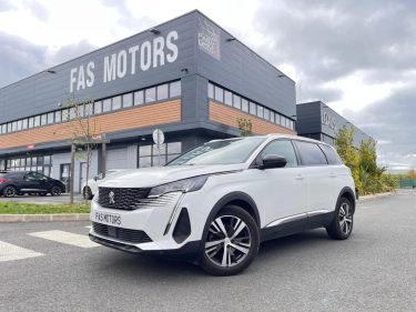 Peugeot 5008 1.5 BlueHDi 130 Allure Pack EAT8 • 7 Places • 2022