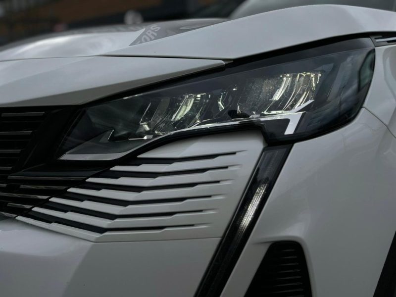 Peugeot 5008 1.5 BlueHDi 130 Allure Pack EAT8 • 7 Places • 2022