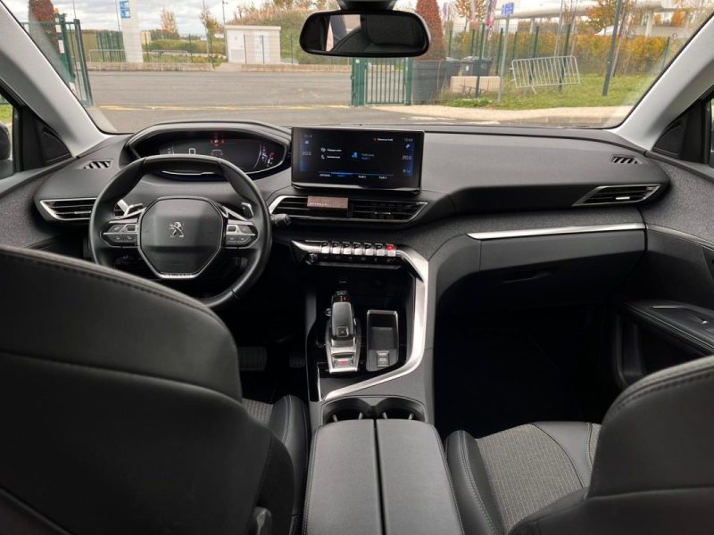 Peugeot 5008 1.5 BlueHDi 130 Allure Pack EAT8 • 7 Places • 2022