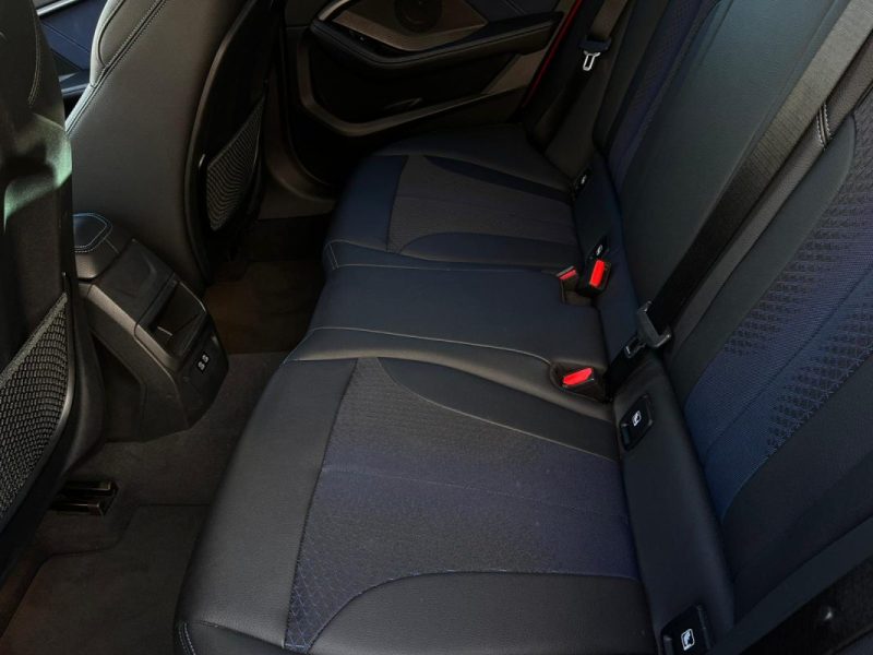 BMW Série 1 118i 140 M Sport DKG7 • F40 • 2019