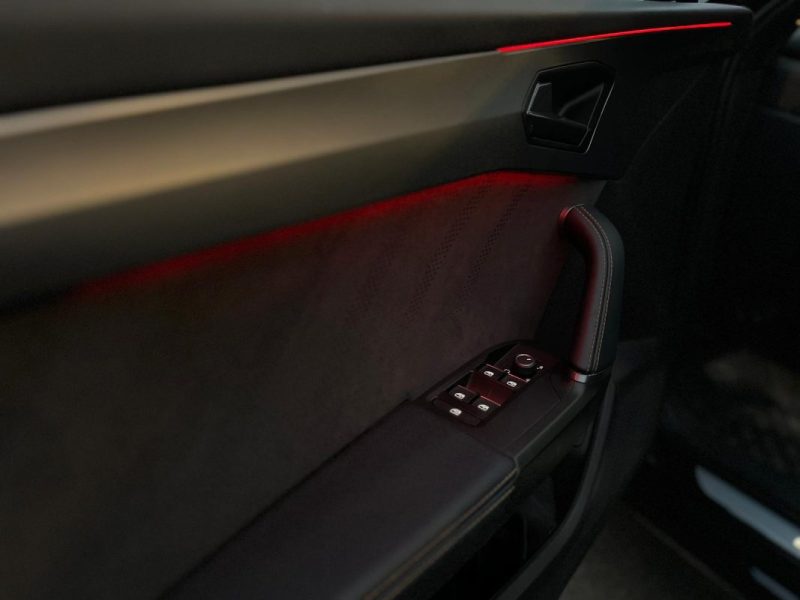 CUPRA FORMENTOR 2.0 TSI 245 VZ TRIBE EDITION DSG7 - GARANTIE