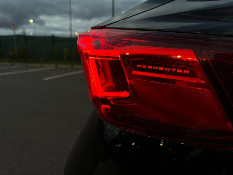 CUPRA FORMENTOR 2.0 TSI 245 VZ TRIBE EDITION DSG7 - GARANTIE