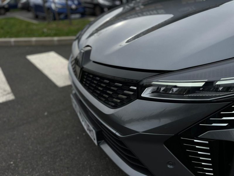 Renault Clio 5 E-Tech Hybrid 145 Esprit Alpine • 2024