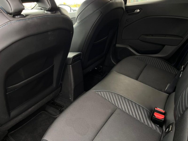 Renault Clio 5 E-Tech Hybrid 145 Esprit Alpine • 2024