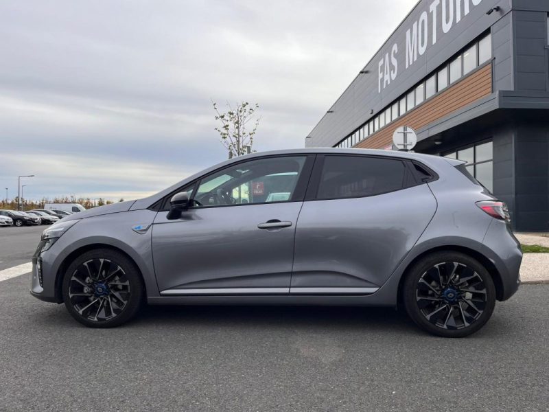 Renault Clio 5 E-Tech Hybrid 145 Esprit Alpine • 2024