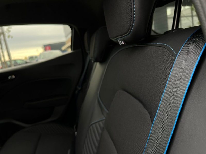 Renault Clio 5 E-Tech Hybrid 145 Esprit Alpine • 2024