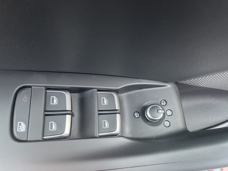 AUDI Q3 2.0 TDI 177CH  QUATTRO S TRONIC 7  GARANTIE 3/12 MOIS 2012