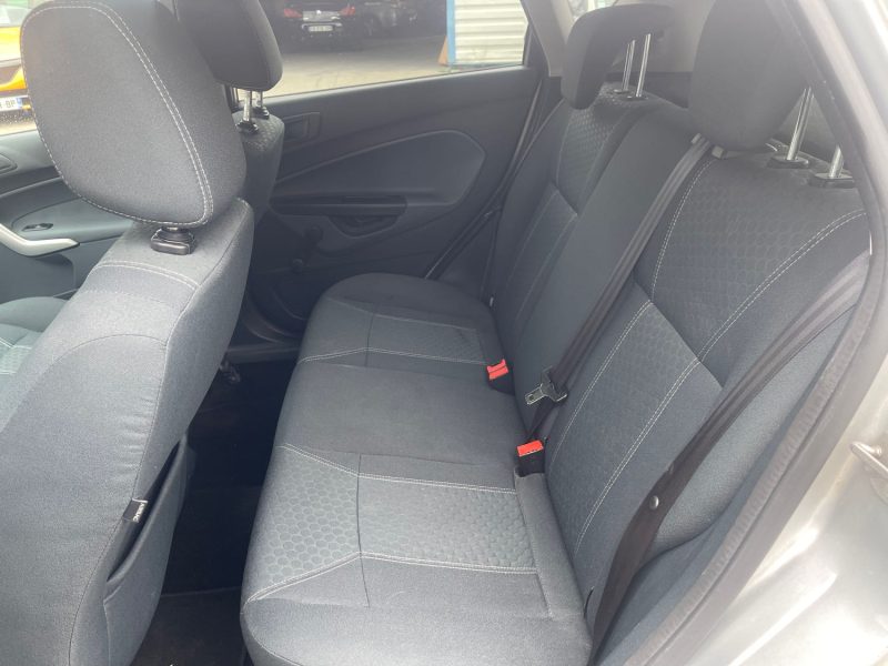 FORD FIESTA 1.6 TDCI 95CH FAP TITANIUM 5P 182MKM