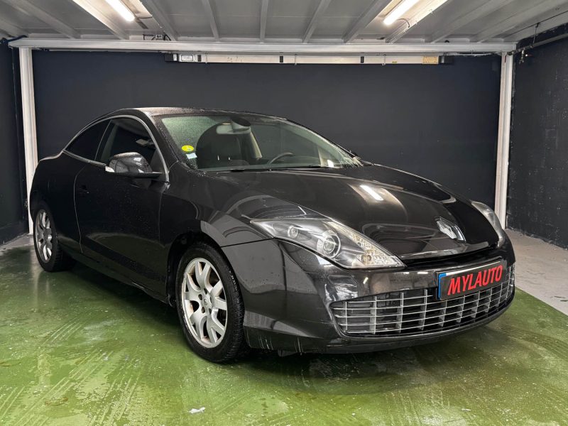 RENAULT LAGUNA COUPE 2.0 DCI 150 FAP BLACK EDITION 