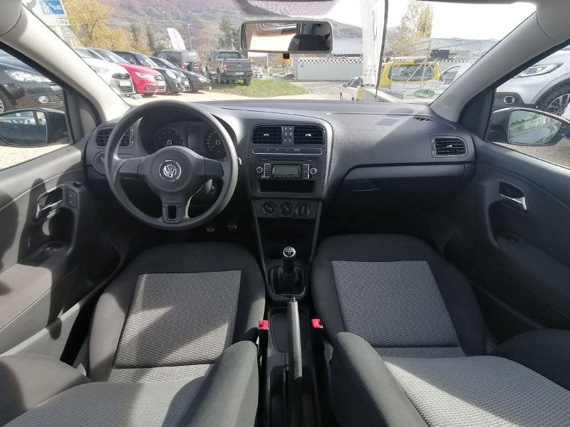 VOLKWAGEN Polo - 60ch essence