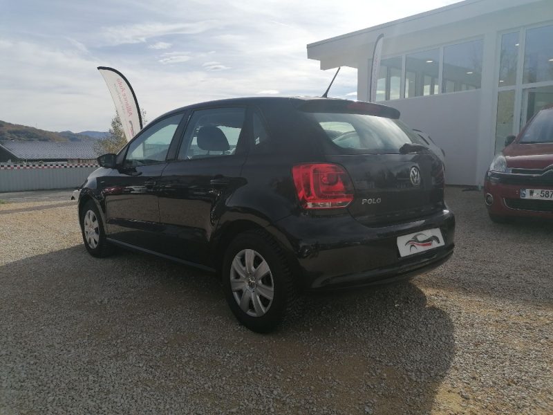 VOLKWAGEN Polo - 60ch essence