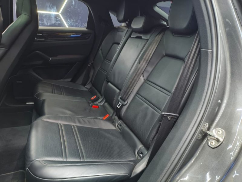 PORSCHE CAYENNE COUPE 3.0 V6 462CH E-HYBRID 2020