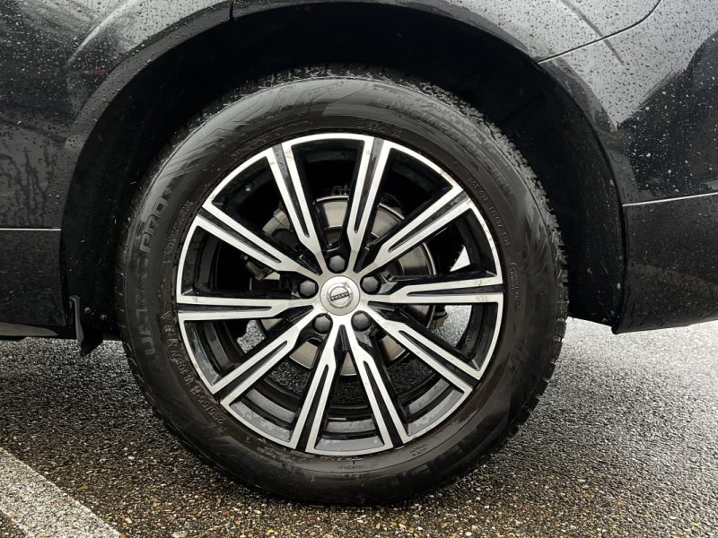 VOLVO XC60 INSCRIPTION LUXE TOIT OUVRANT/SIÈGES CHAUFFANT/CAMÉRA DE RECUL 2020