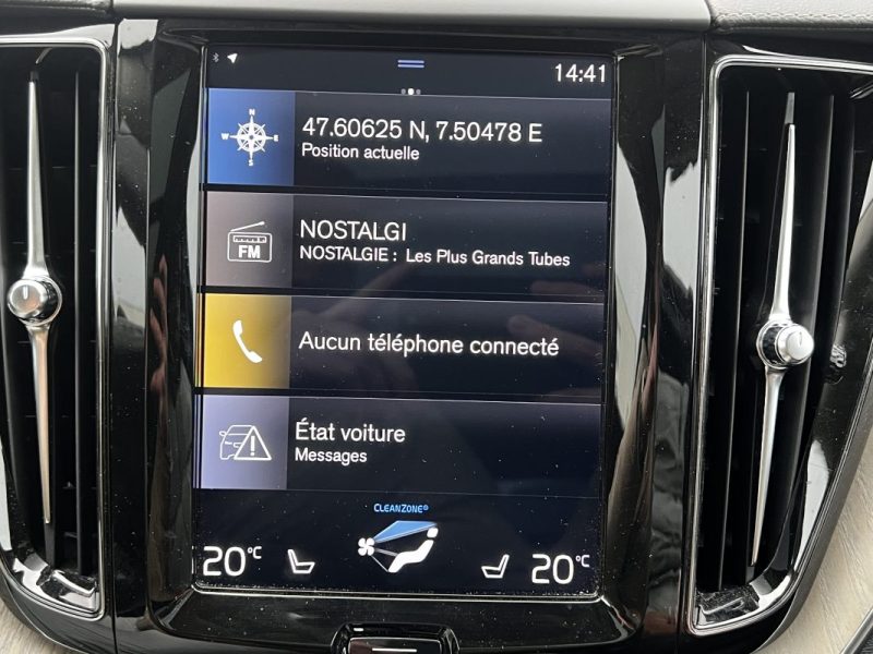 VOLVO XC60 INSCRIPTION LUXE TOIT OUVRANT/SIÈGES CHAUFFANT/CAMÉRA DE RECUL 2020