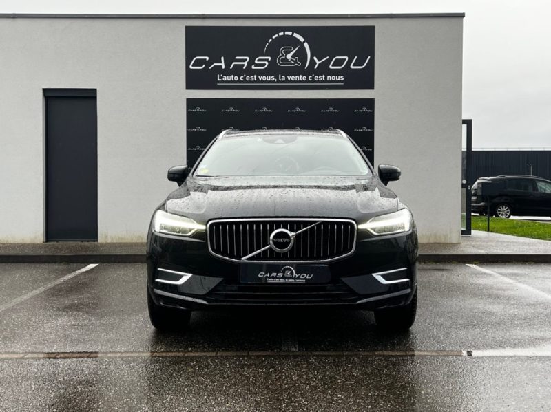 VOLVO XC60 INSCRIPTION LUXE TOIT OUVRANT/SIÈGES CHAUFFANT/CAMÉRA DE RECUL 2020