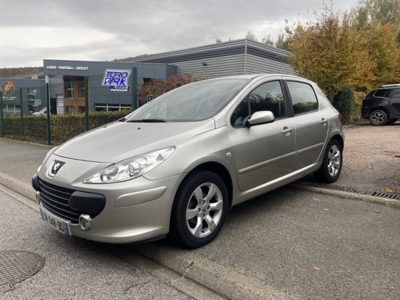 PEUGEOT 307 1.6I - 16V 110CH