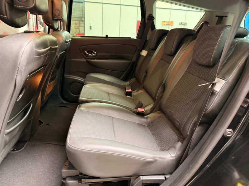 RENAULT GRAND SCENIC 1.6 DCI 130 Dynamique 