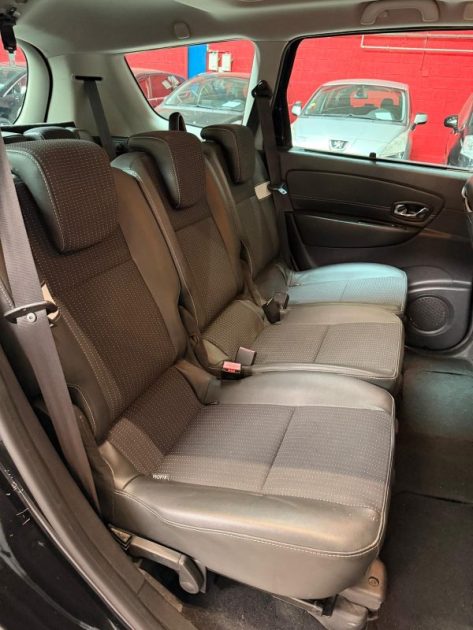 RENAULT GRAND SCENIC 1.6 DCI 130 Dynamique 