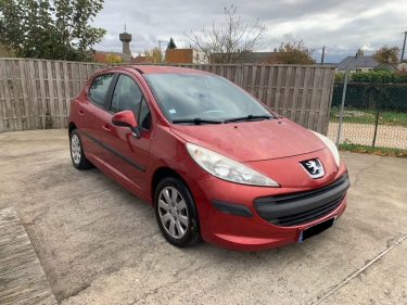 PEUGEOT 207 1.4E 75 TRENDY 
