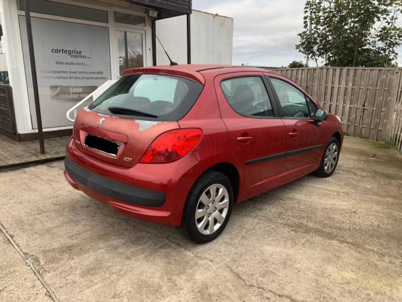 PEUGEOT 207 1.4E 75 TRENDY 