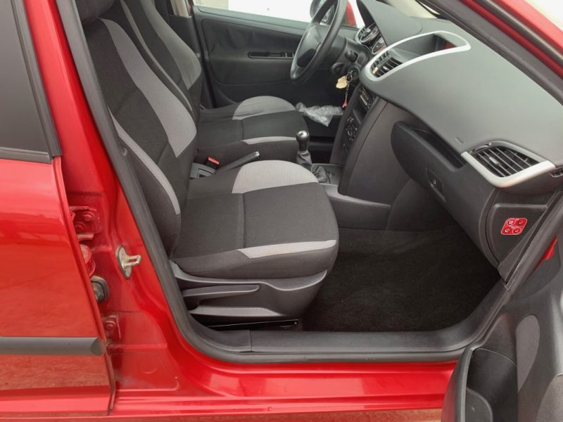 PEUGEOT 207 1.4E 75 TRENDY 