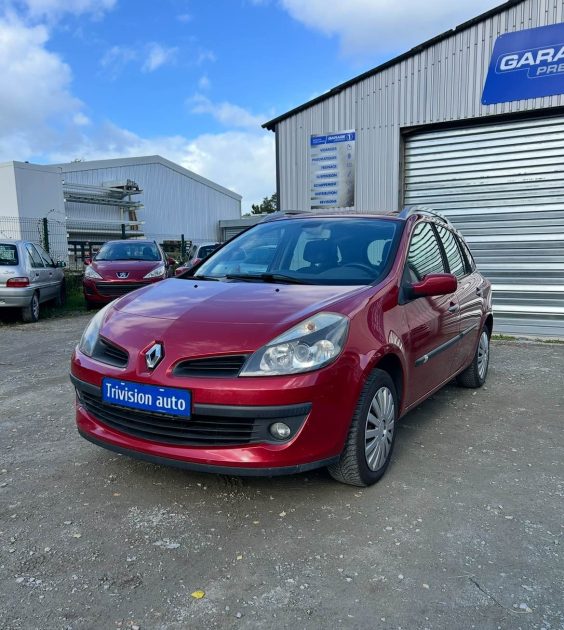 RENAULT CLIO  CLIO 1.2  ESSENCE DYNAMIQUE 2008