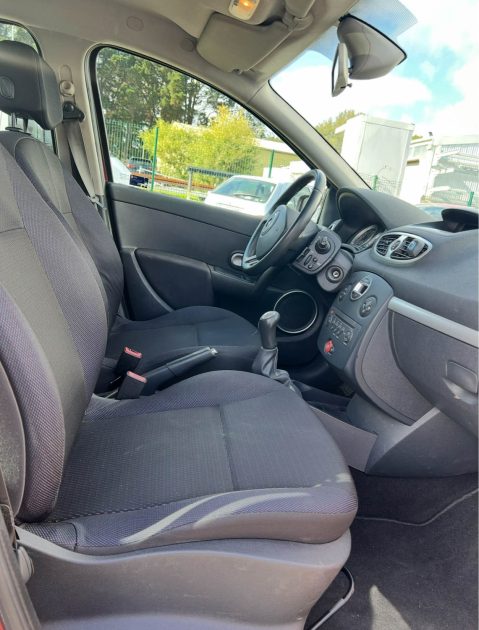 RENAULT CLIO  CLIO 1.2  ESSENCE DYNAMIQUE 2008