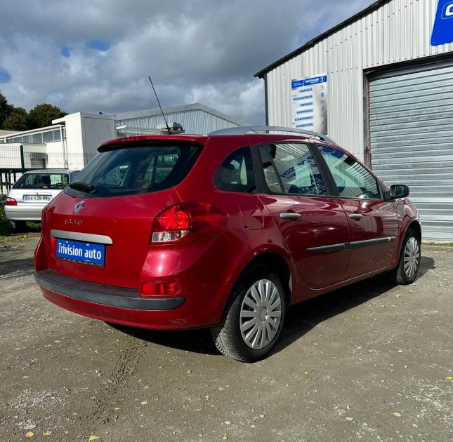 RENAULT CLIO  CLIO 1.2  ESSENCE DYNAMIQUE 2008