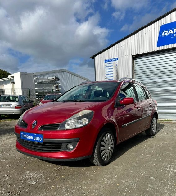 RENAULT CLIO  CLIO 1.2  ESSENCE DYNAMIQUE 2008