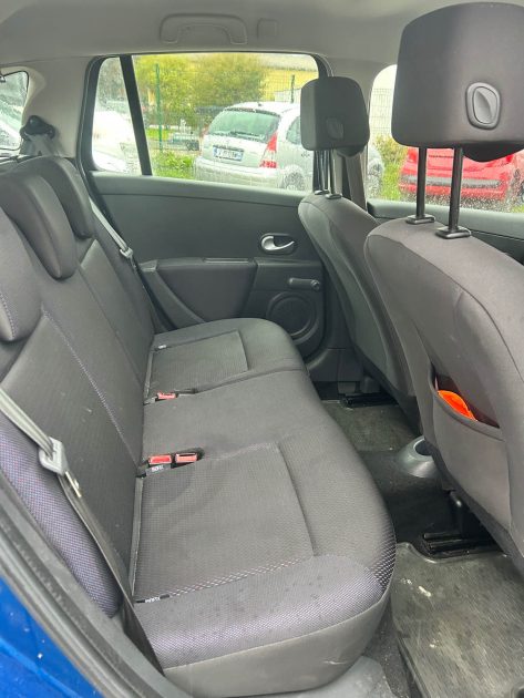 RENAULT CLIO CLIO 3 1.2 ESSENCE 2008